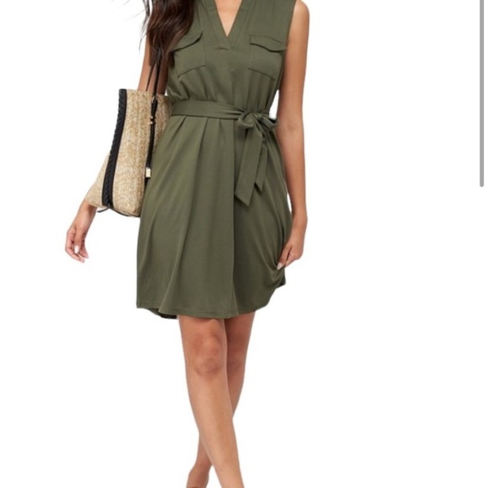 DKNY Women olive sleeveless belted front Pocketed safari style Dress size 2‎ new